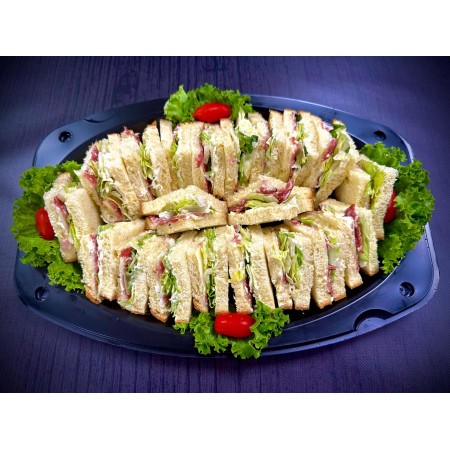 Μπόμπα σαλάμι Θάσου με αρωματική σως φέτας, μαρούλι 20 τμχ