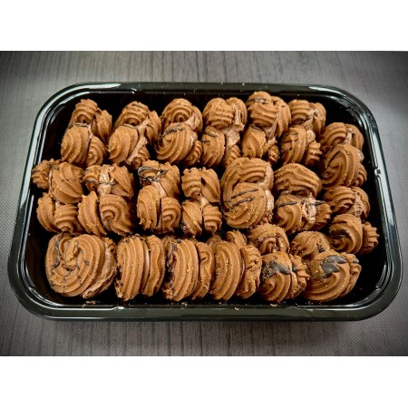 Πιατέλα catering 20 τμχ petit four κακάο με γέμιση πραλίνα φουντουκιού