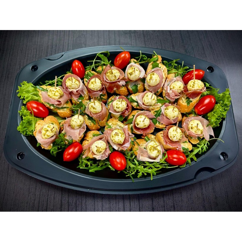 Πιατέλα 20 τμχ καναπεδάκια με φρέσκια mozzarella, prosciutto crudo και σως βασιλικού