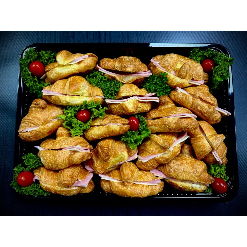 Πιατέλα 15 τμχ μικρά κρουασάν ζαμπόν - γκούντα - μαγιονέζα