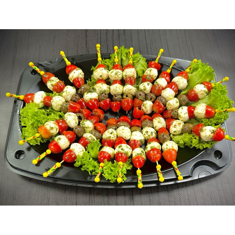 Πιατέλα 20 τμχ sticks bocconcini με pesto βασιλικού, ντοματίνια και ελιά Πιατέλα 20 τμχ sticks bocconcini με pesto βασιλικού, ντοματίνια και ελιά