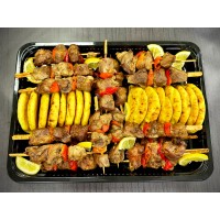 Πιατέλα 20 τμχ μικρά σουβλάκια χοιρινό  (2 τεμχ) + 20 πιτάκια + dip σως μουστάρδας